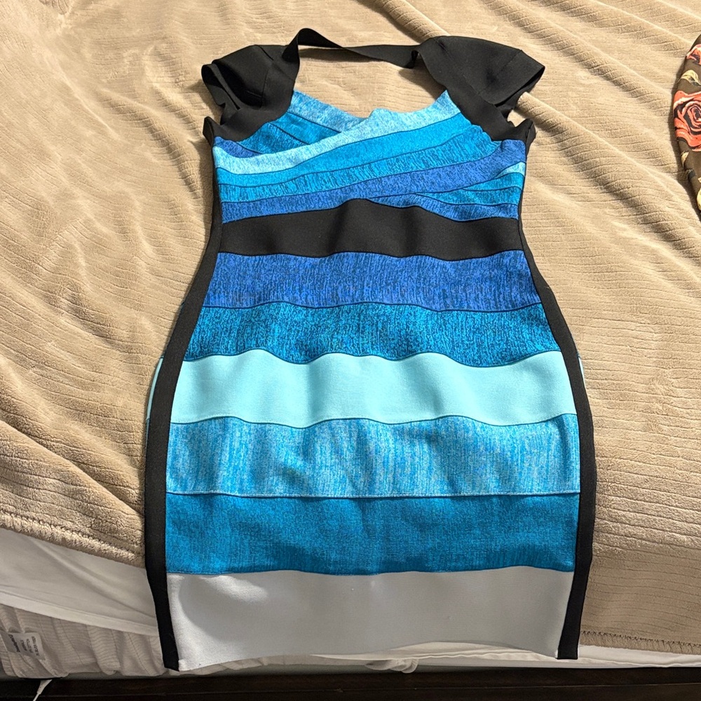 VENUS Asymmetrical Dress in Blue and Black